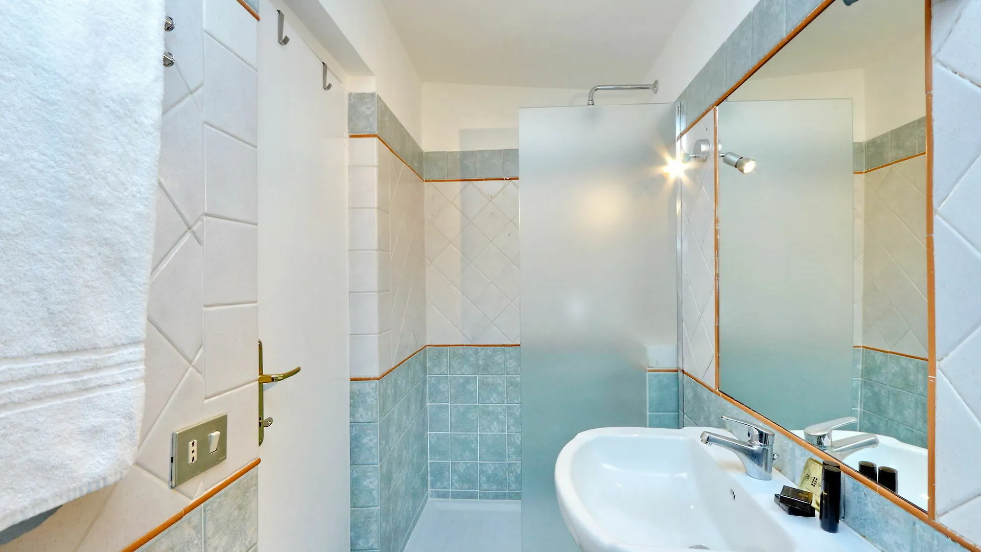 Cozy Borgo - My Extra Home Roma 0*,  Italia